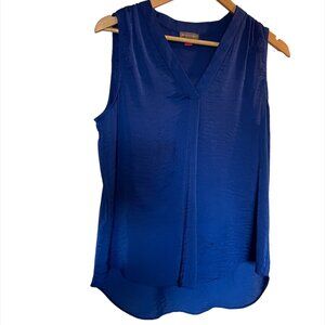 VINCE CAMUTO Blue Sleeveless High-Low V-neck Top - Size Small